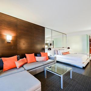 Studio con letto king size
